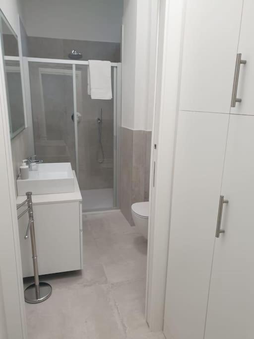 Dimora Di Privacy Fronte Parco E Ospedale Di Monza Apartment Lissone Luaran gambar