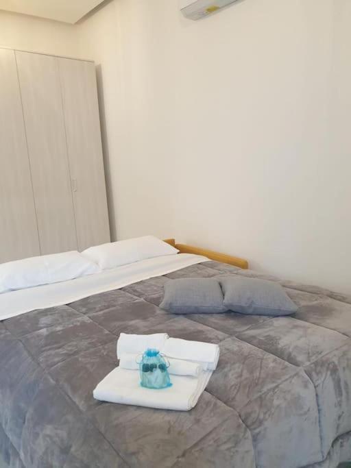 Dimora Di Privacy Fronte Parco E Ospedale Di Monza Apartment Lissone Luaran gambar